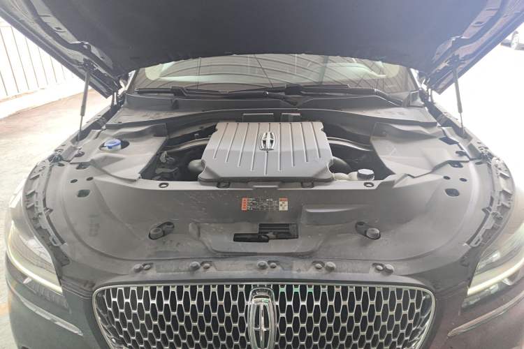 Used Lincoln Aviator 2022 3.0T V6 Four-Wheel Drive Luxury Edition Engine Bay