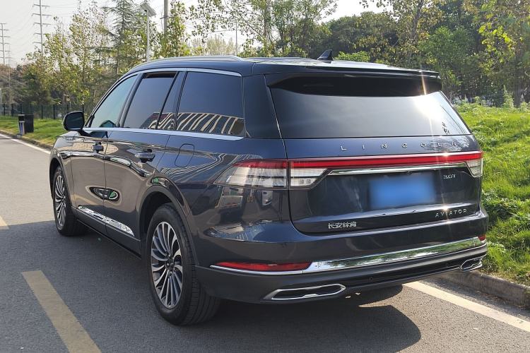 Used Lincoln Aviator 2022 3.0T V6 Four-Wheel Drive Luxury Edition Exterior 2