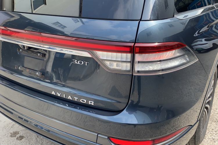 Used Lincoln Aviator 2022 3.0T V6 Four-Wheel Drive Centennial Limited Edition Exterior 3