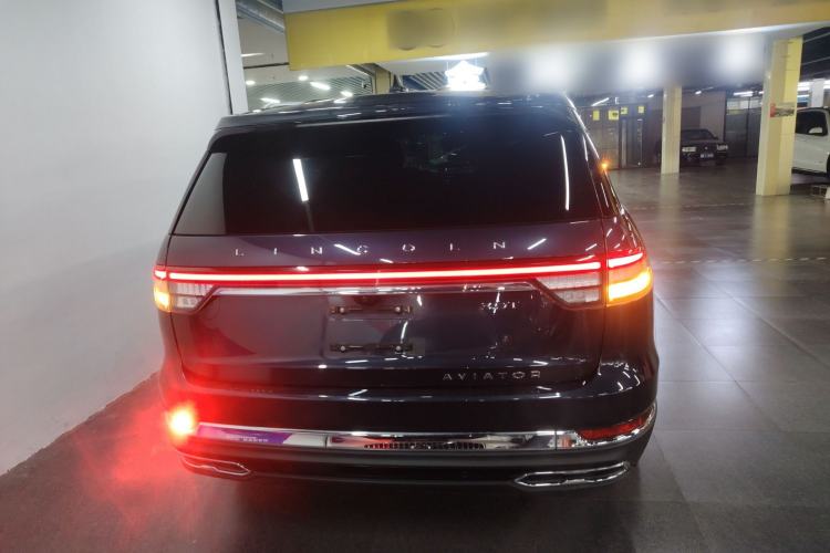 Used Lincoln Aviator 2022 3.0T V6 Four-Wheel Drive Luxury Edition Exterior 4