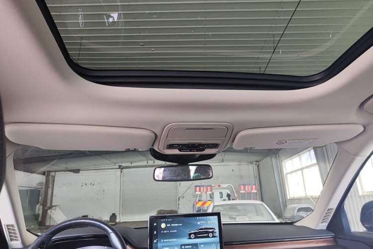 Used Lincoln Aviator 2022 3.0T V6 Four-Wheel Drive Luxury Edition Headliner