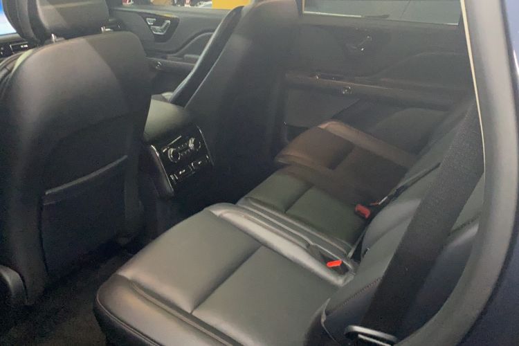 Used Lincoln Aviator 2022 3.0T V6 Two-Wheel Drive Zunyue Edition Interior 1