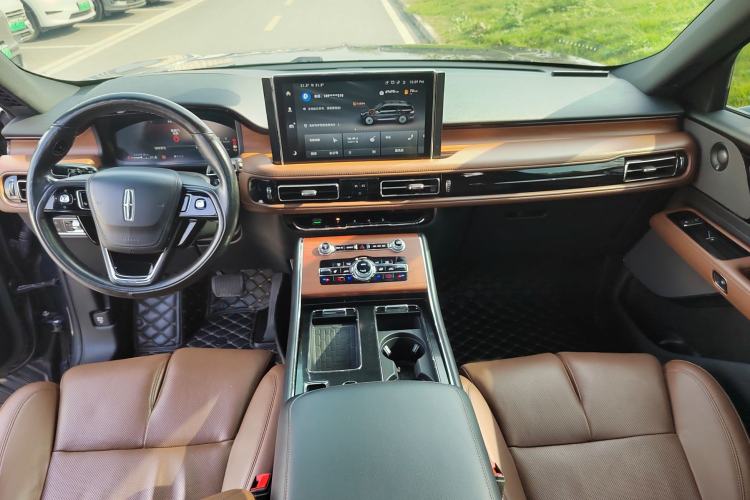 Used Lincoln Aviator 2022 3.0T V6 Four-Wheel Drive Luxury Edition Interior 1