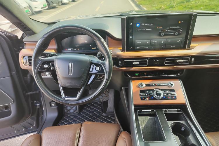 Used Lincoln Aviator 2022 3.0T V6 Four-Wheel Drive Luxury Edition Interior 2