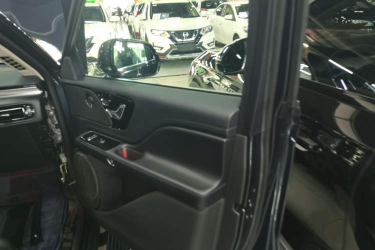 Used Lincoln Aviator 2022 3.0T V6 Four-Wheel Drive Centennial Limited Edition Interior 5