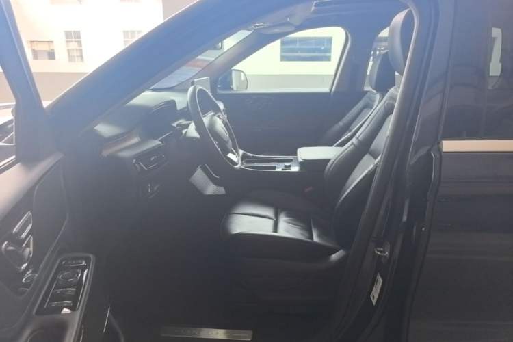 Used Lincoln Aviator 2022 3.0T V6 Four-Wheel Drive Luxury Edition Left Front Seat
