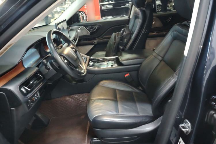 Used Lincoln Aviator 2022 3.0T V6 Four-Wheel Drive Luxury Edition Left Front Seat