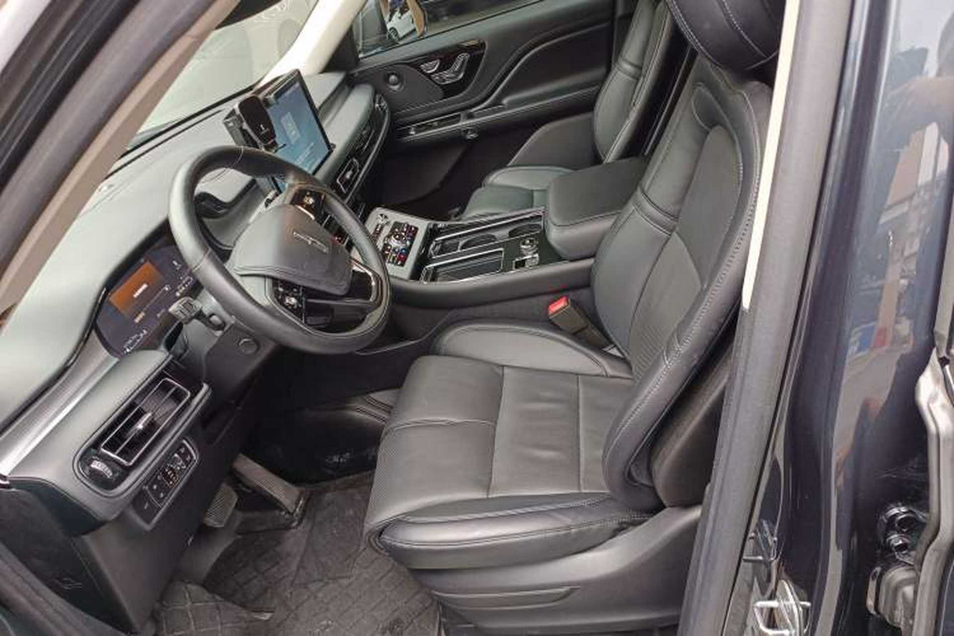 Used Lincoln Aviator 2022 3.0T V6 Four-Wheel Drive Centennial Limited Edition Left Front Seat