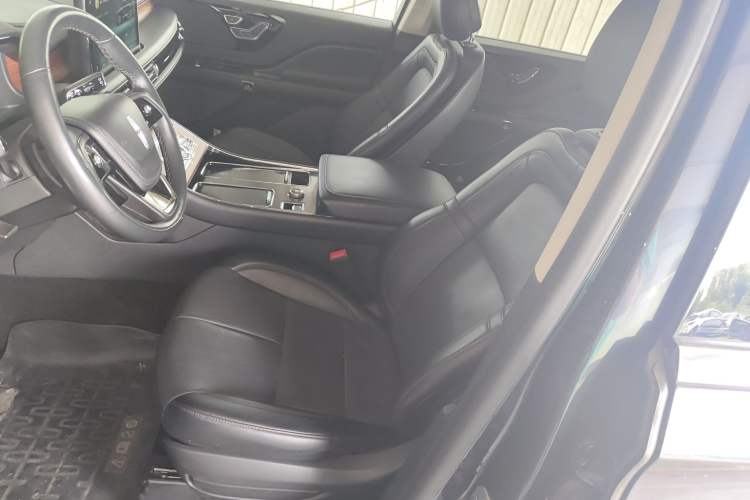 Used Lincoln Aviator 2022 3.0T V6 Four-Wheel Drive Luxury Edition Left Front Seat