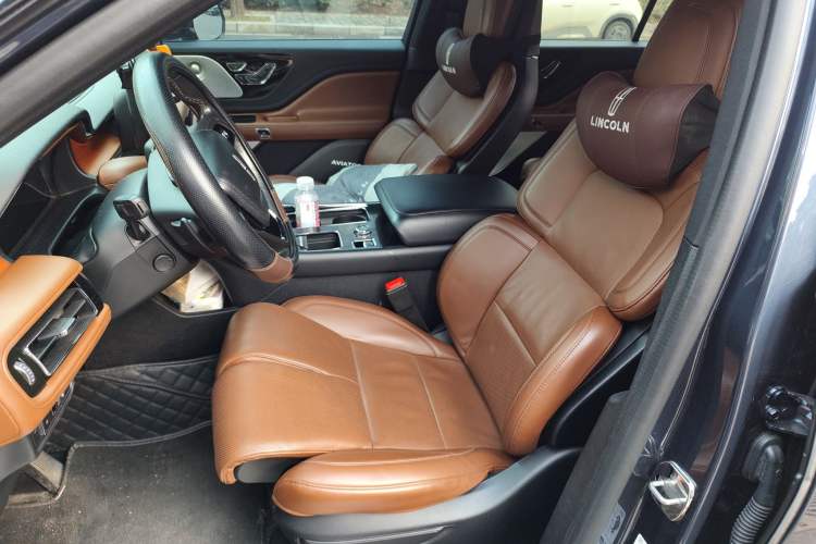 Used Lincoln Aviator 2022 3.0T V6 Four-Wheel Drive Executive Edition Left Front Seat