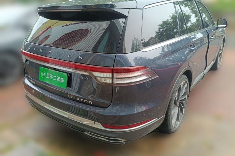 Used Lincoln Aviator 2022 3.0T V6 Four-Wheel Drive Executive Edition Rear Right 45 Deg