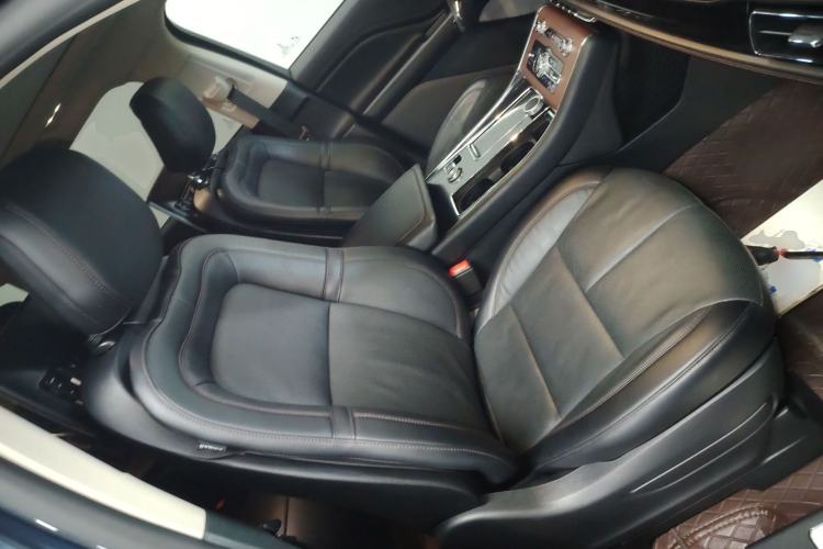 Used Lincoln Aviator 2022 3.0T V6 Four-Wheel Drive Luxury Edition Right Front Seat