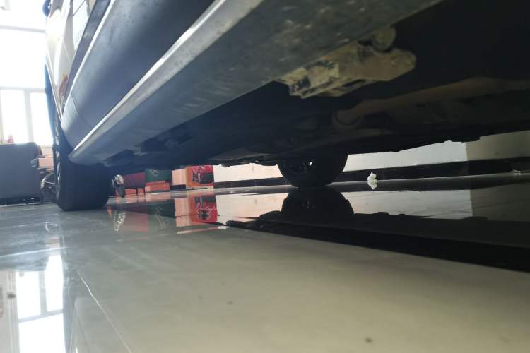 Used Lincoln Aviator 2022 3.0T V6 Four-Wheel Drive Luxury Edition Right Side Sill