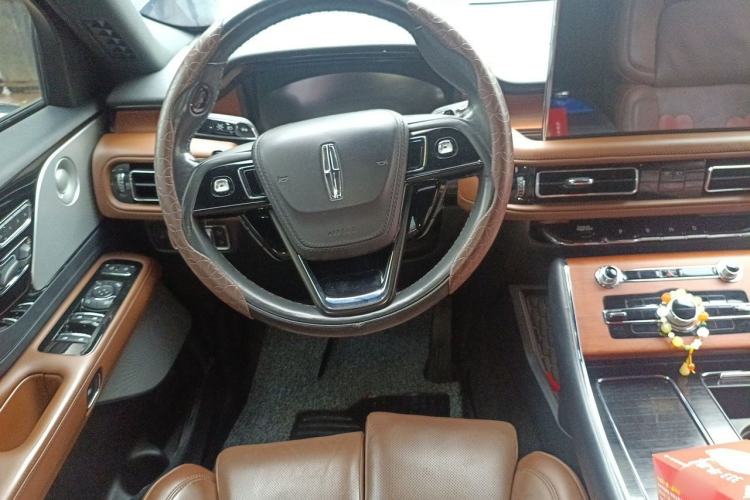 Used Lincoln Aviator 2022 3.0T V6 Four-Wheel Drive Executive Edition Steering Wheel