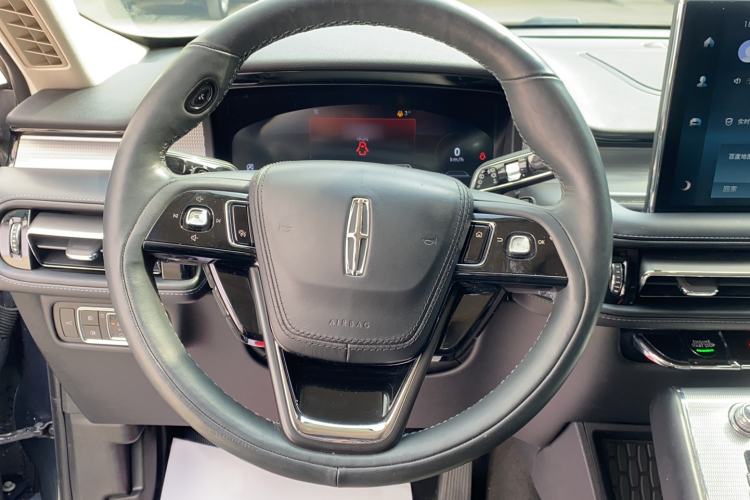 Used Lincoln Aviator 2022 3.0T V6 Four-Wheel Drive Centennial Limited Edition Steering Wheel