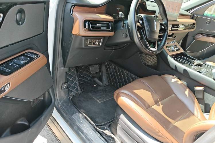Used Lincoln Aviator 2022 3.0T V6 Four-Wheel Drive Luxury Edition Driver Seat