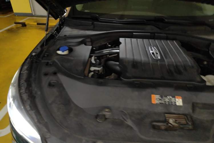 Used Lincoln Aviator 2022 3.0T V6 Four-Wheel Drive Luxury Edition Engine Bay Right
