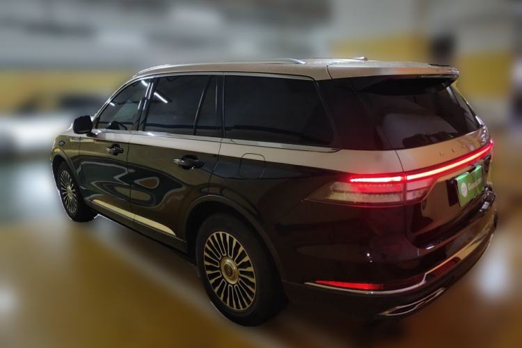 Used Lincoln Aviator 2022 3.0T V6 Four-Wheel Drive Luxury Edition Rear Left 45 Deg