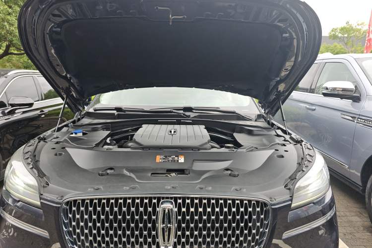 Used Lincoln Aviator 2022 3.0T V6 Four-Wheel Drive Luxury Edition Engine Bay
