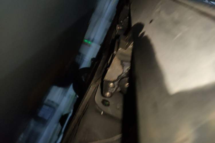 Used Lincoln Aviator 2022 3.0T V6 Four-Wheel Drive Executive Edition Chassis Rear Left