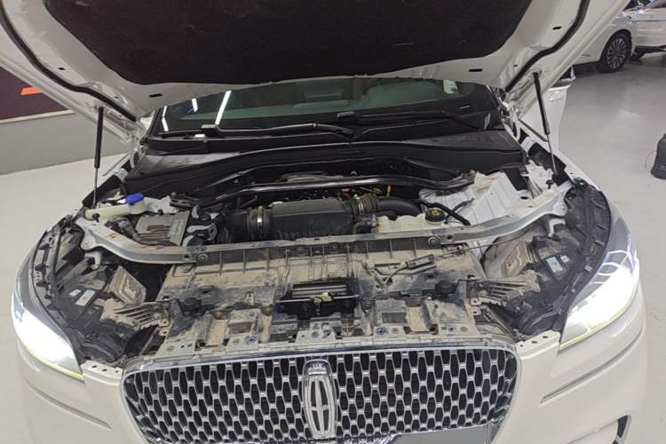 Used Lincoln Aviator 2022 3.0T V6 Four-Wheel Drive Luxury Edition Engine Bay