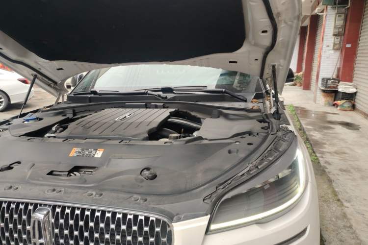 Used Lincoln Aviator 2022 3.0T V6 Four-Wheel Drive Luxury Edition Engine Bay Left