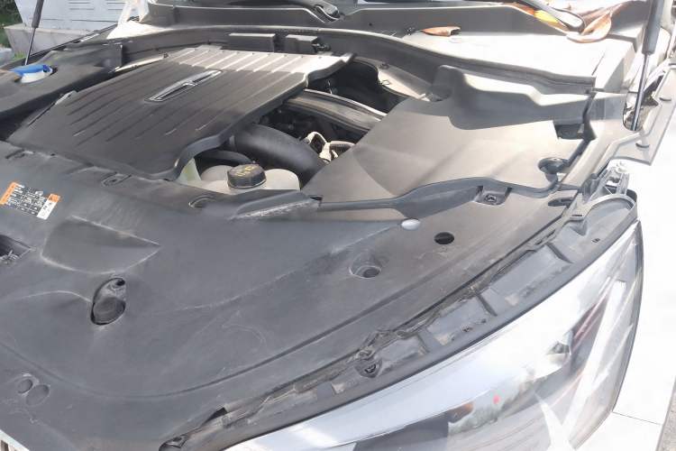 Used Lincoln Aviator 2022 3.0T V6 Four-Wheel Drive Luxury Edition Engine Bay Left