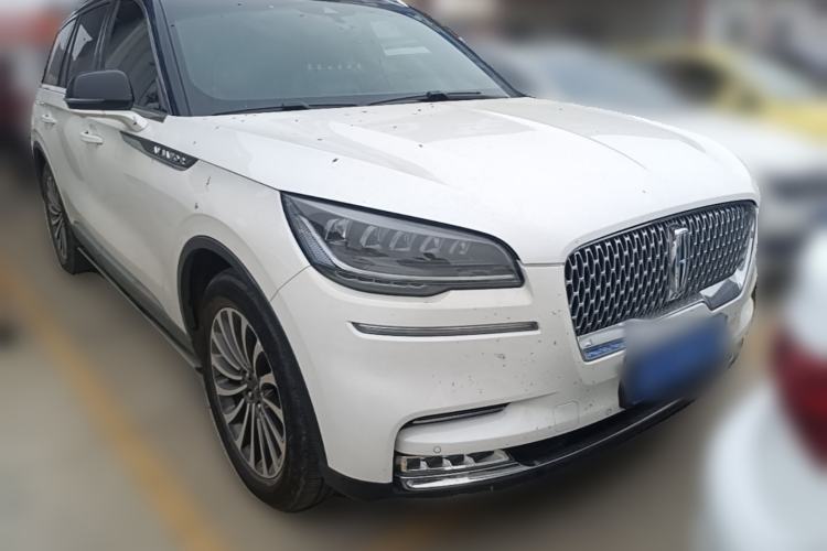 Used Lincoln Aviator 2022 3.0T V6 Four-Wheel Drive Luxury Edition Front Right 45 Deg