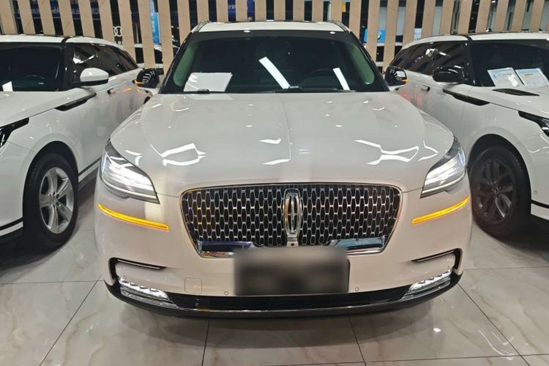 Used Lincoln Aviator 2022 3.0T V6 Four-Wheel Drive Luxury Edition Front