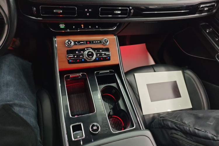 Used Lincoln Aviator 2022 3.0T V6 Four-Wheel Drive Luxury Edition Gear Lever