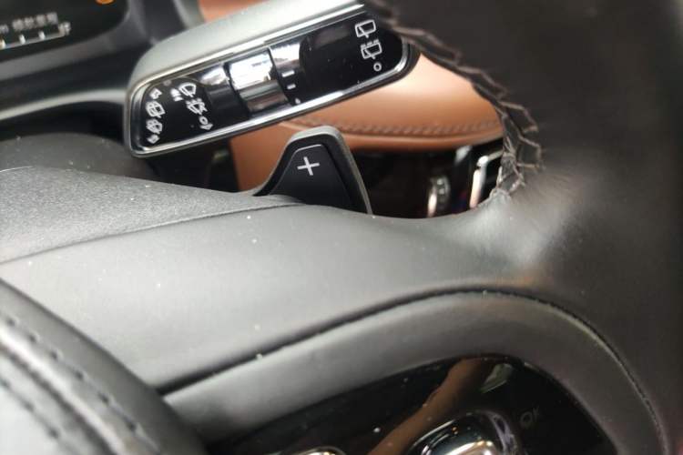 Used Lincoln Aviator 2022 3.0T V6 Four-Wheel Drive Executive Edition Gear Lever