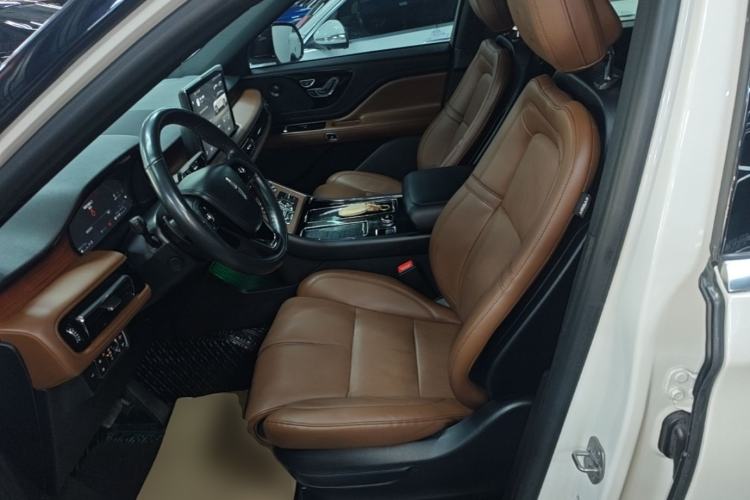 Used Lincoln Aviator 2022 3.0T V6 Four-Wheel Drive Luxury Edition Left Front Seat