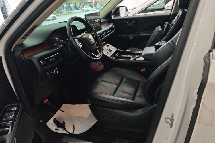 Used Lincoln Aviator 2022 3.0T V6 Four-Wheel Drive Luxury Edition Left Front Seat