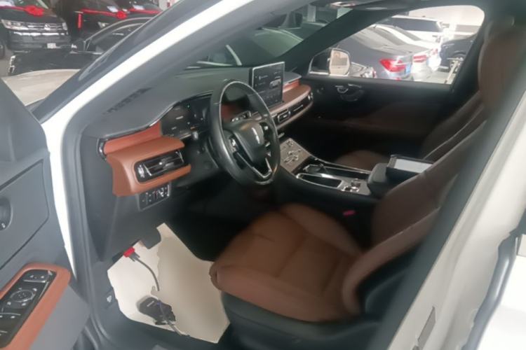 Used Lincoln Aviator 2022 3.0T V6 Four-Wheel Drive Luxury Edition Left Front Seat
