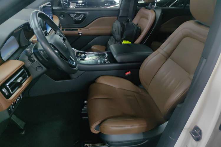 Used Lincoln Aviator 2022 3.0T V6 Four-Wheel Drive Luxury Edition Left Front Seat