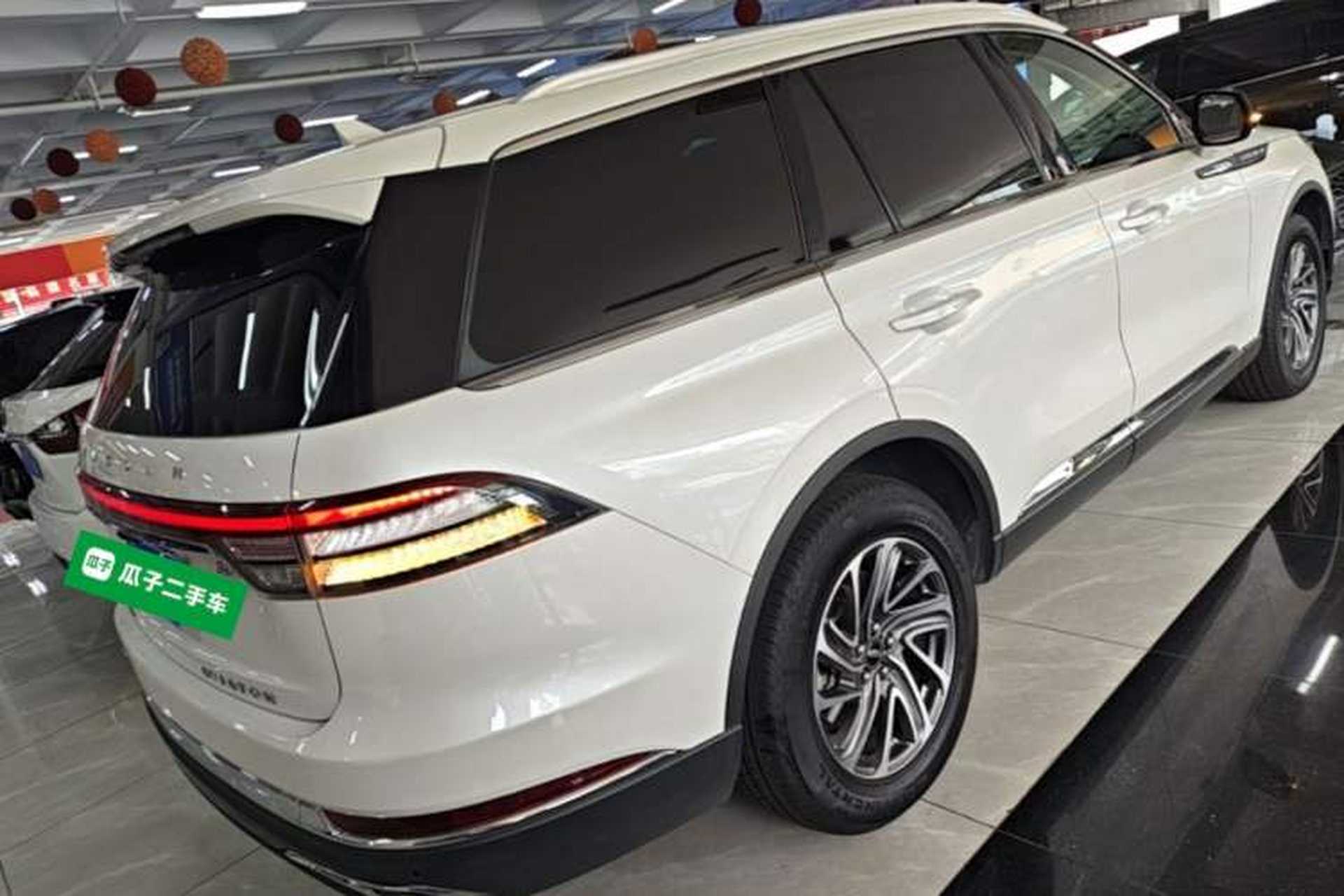 Used Lincoln Aviator 2022 3.0T V6 Four-Wheel Drive Luxury Edition Rear Right 45 Deg