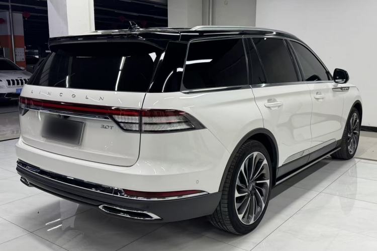 Used Lincoln Aviator 2022 3.0T V6 Four-Wheel Drive Executive Edition Rear Right 45 Deg
