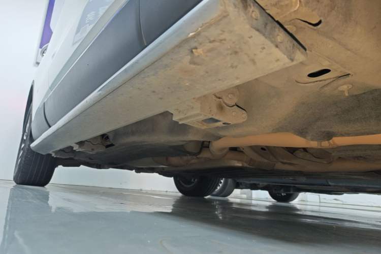 Used Lincoln Aviator 2022 3.0T V6 Four-Wheel Drive Luxury Edition Right Side Sill