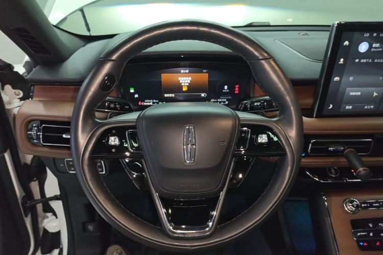Used Lincoln Aviator 2022 3.0T V6 Four-Wheel Drive Luxury Edition Steering Wheel