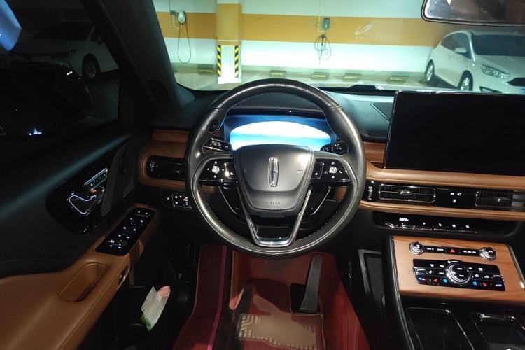 Used Lincoln Aviator 2022 3.0T V6 Four-Wheel Drive Luxury Edition Steering Wheel
