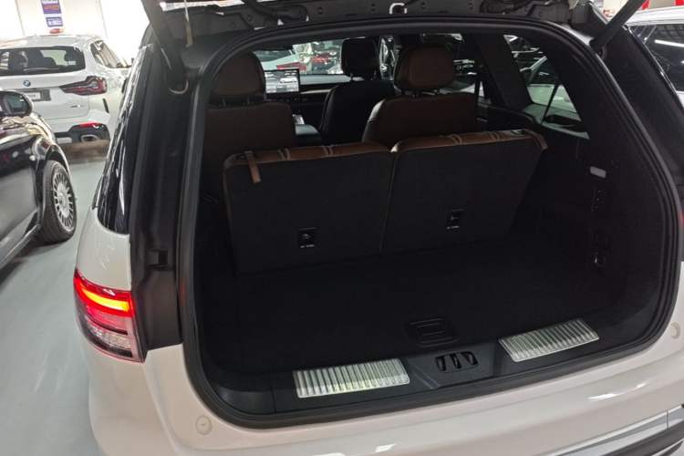 Used Lincoln Aviator 2022 3.0T V6 Four-Wheel Drive Luxury Edition Trunk