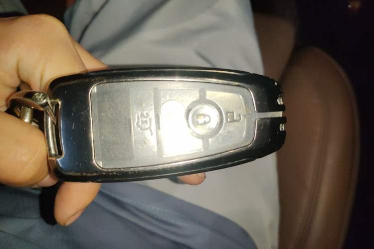 Used Lincoln Aviator 2022 3.0T V6 Four-Wheel Drive Executive Edition Vehicle Key