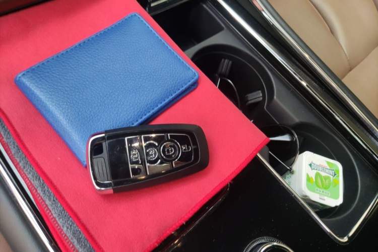 Used Lincoln Aviator 2022 3.0T V6 Four-Wheel Drive Executive Edition Vehicle Key