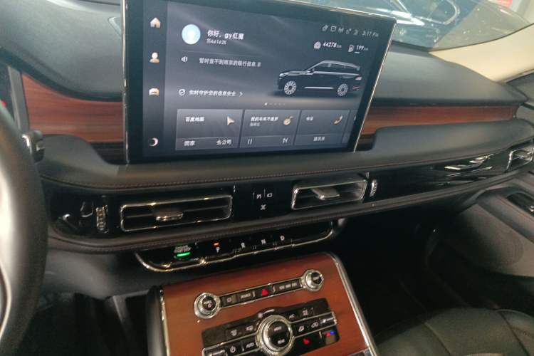 Used Lincoln Aviator 2023 3.0T V6 Four-Wheel Drive Luxury Cruise Version Six Seats Audio And AC Panel