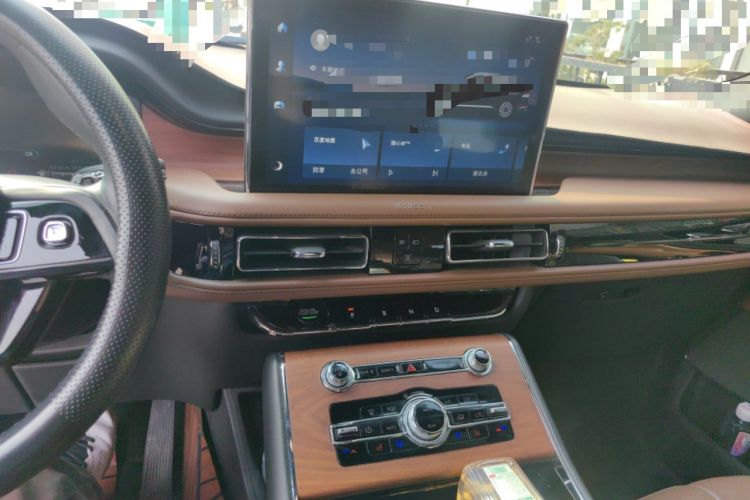Used Lincoln Aviator 2023 3.0T V6 All-Wheel-Drive Zunya Cruise Version Six Seats Audio And AC Panel