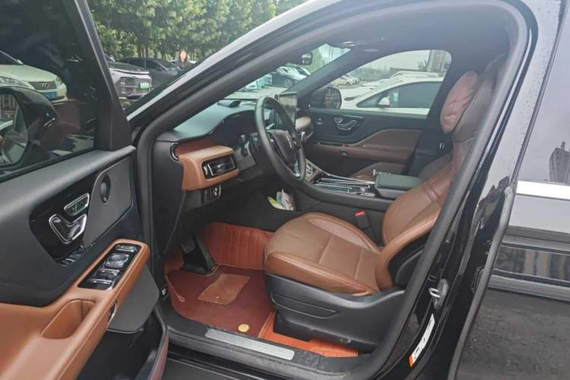 Used Lincoln Aviator 2023 3.0T V6 All-Wheel-Drive Zunya Cruise Version Six Seats Driver Seat