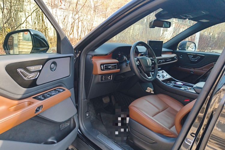 Used Lincoln Aviator 2023 3.0T V6 All-Wheel-Drive Zunya Cruise Version Six Seats Driver Seat
