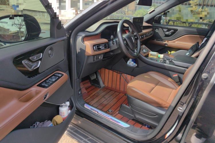 Used Lincoln Aviator 2023 3.0T V6 All-Wheel-Drive Zunya Cruise Version Six Seats Driver Seat