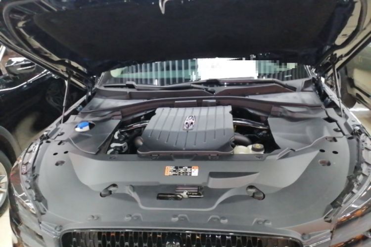 Used Lincoln Aviator 2023 3.0T V6 Four-Wheel Drive Luxury Cruise Version Six Seats Engine Bay