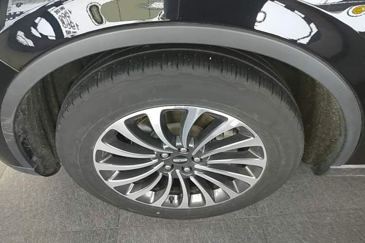 Used Lincoln Aviator 2023 3.0T V6 All-Wheel-Drive Zunya Cruise Version Six Seats Exterior 4